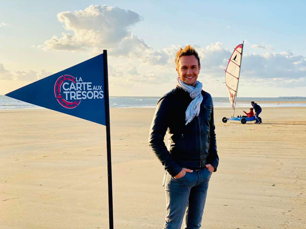 A_202112_TOUS_EN_SCENE2